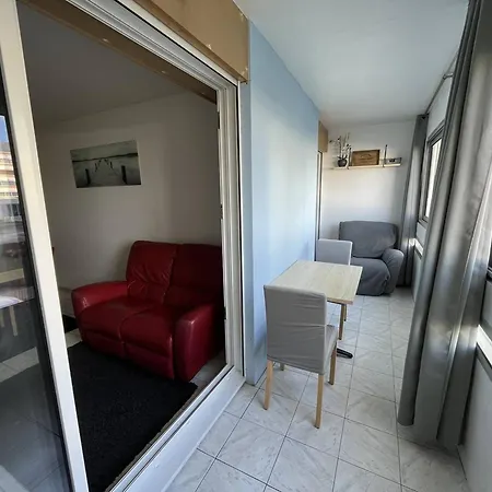 T3 Renove Avec Loggias, A Deux Pas De La Et Des Commerces, Parking Prive Inclus! - Fr-1-324a-64 * Saint-Hilaire-de-Riez