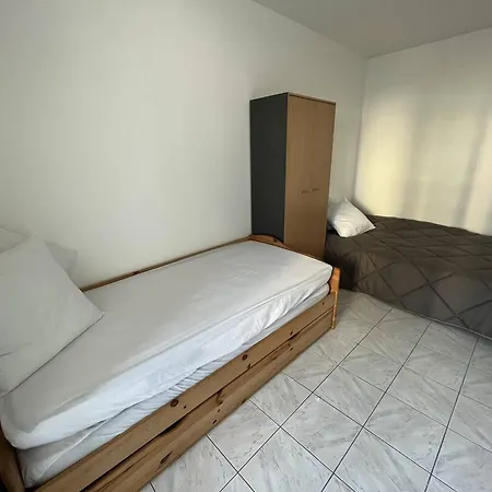 T3 Renove Avec Loggias, A Deux Pas De La Et Des Commerces, Parking Prive Inclus! - Fr-1-324a-64 * Saint-Hilaire-de-Riez